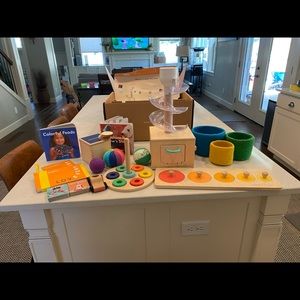 Lovevery ‘The Babbler’ kit